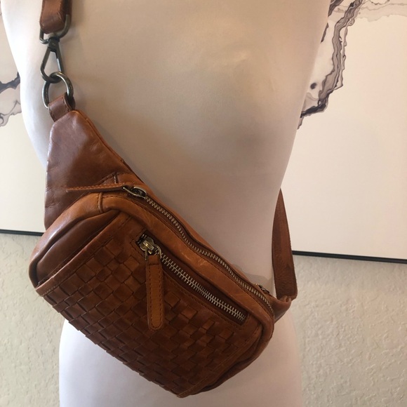 Anthropologie Vilenca Holland Cognac Leather Belt Bag Woven Crossbody Boho - Picture 3 of 12